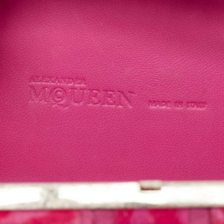 Pre Owned Alexander McQueen Fuchsia Calf Hair Britannia Skull Box Chain Clutch
