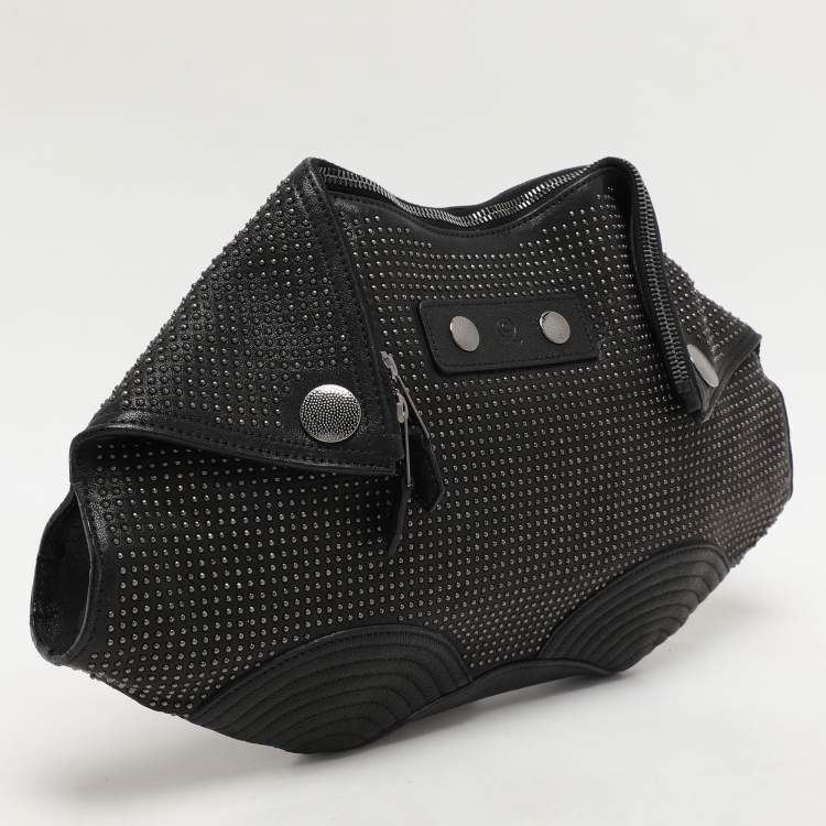 Pre Owned Alexander McQueen Black Leather Medium De Manta Studded Clutch