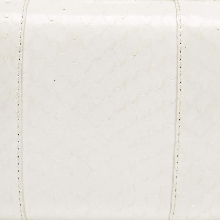 Pre Owned Alexander McQueen White Snakeskin Floral Embellished Knuckle Clutch