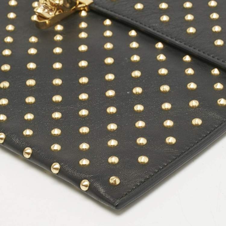 Pre Owned Alexander McQueen Black Leather Studded Flat Skull Clutch