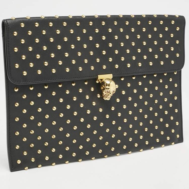 Pre Owned Alexander McQueen Black Leather Studded Flat Skull Clutch