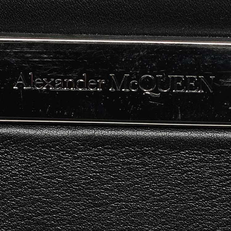 Pre Owned Alexander McQueen Black Quilted Leather The Tall Story Tote