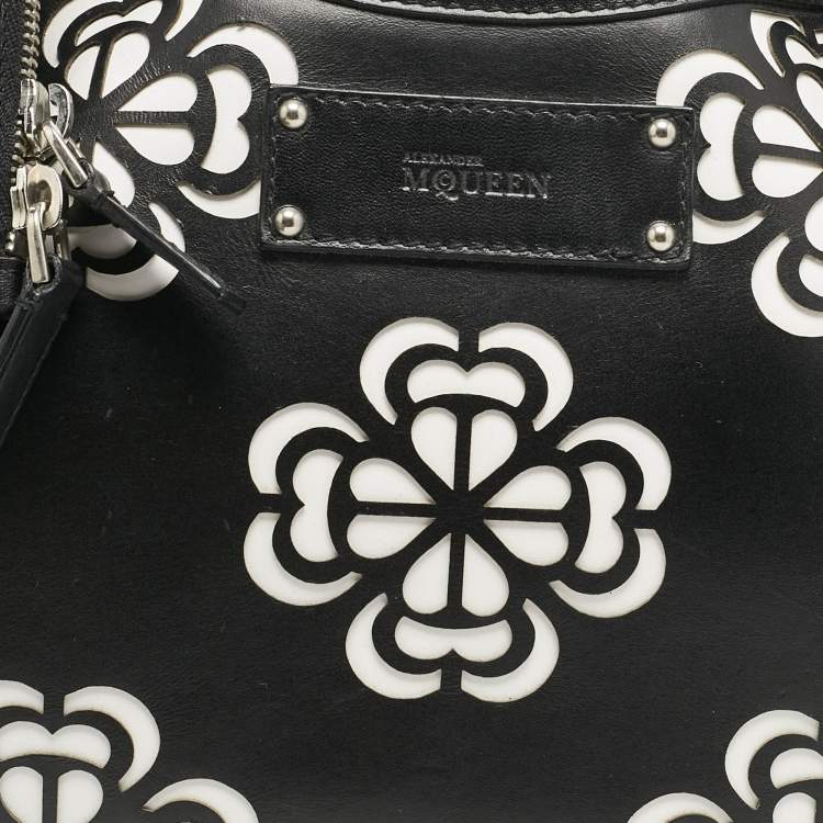 Pre Owned Alexander McQueen Black/White Leather Floral Cut De Manta Clutch