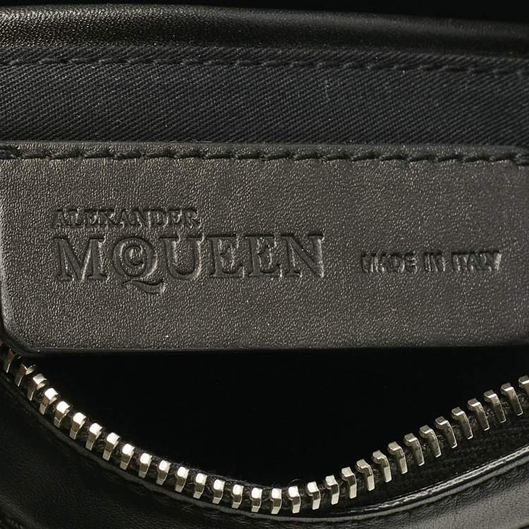 Pre Owned Alexander McQueen Black/White Leather Floral Cut De Manta Clutch