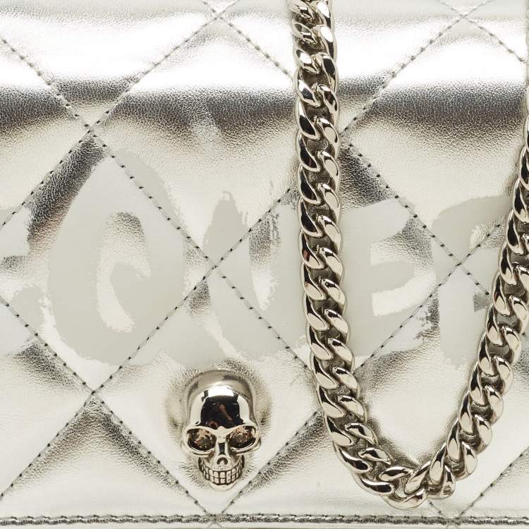 Pre Owned Alexander McQueen Silver Quilted Leather Small Skull Chain Bag 