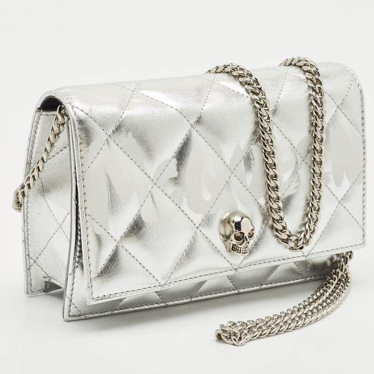 Pre Owned Alexander McQueen Silver Quilted Leather Small Skull Chain Bag 