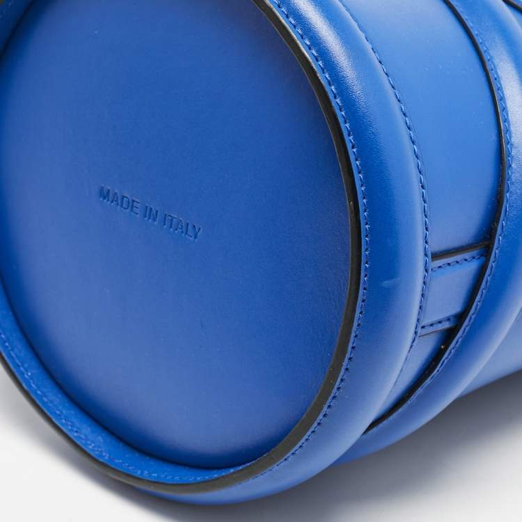 Pre Owned Alexander McQueen Blue Leather The Curve Bucket Bag