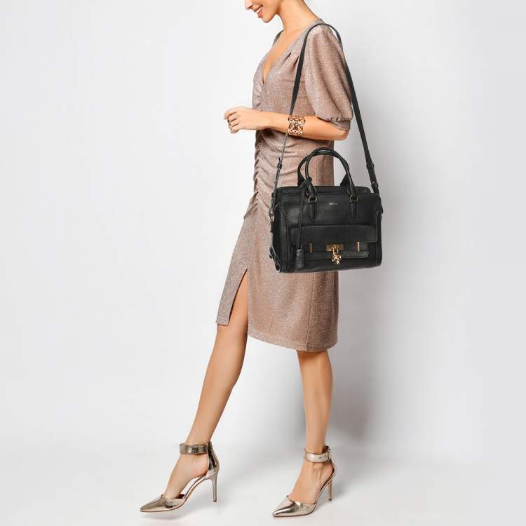 Pre Owned Alexander McQueen Black Leather Skull Padlock Satchel