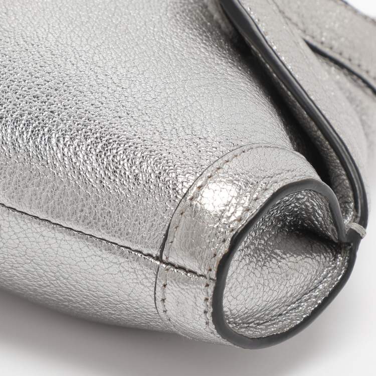 Pre Owned Alexander McQueen Metallic Silver Leather Small De Manta Clutch