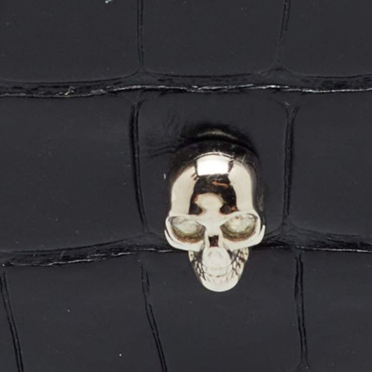 Pre Owned Alexander McQueen Black Croc Embossed Leather Skull Bifold Card Case