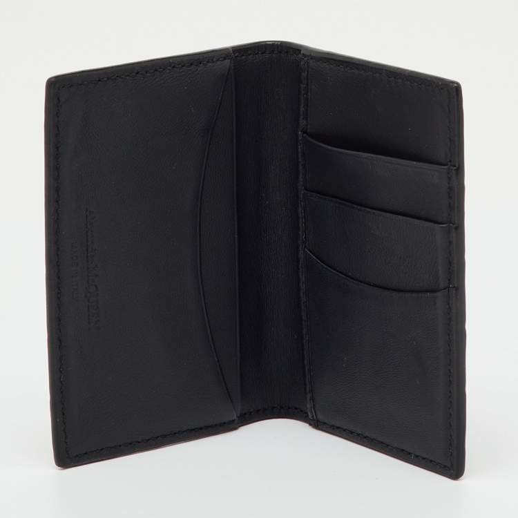 Pre Owned Alexander McQueen Black Croc Embossed Leather Skull Bifold Card Case