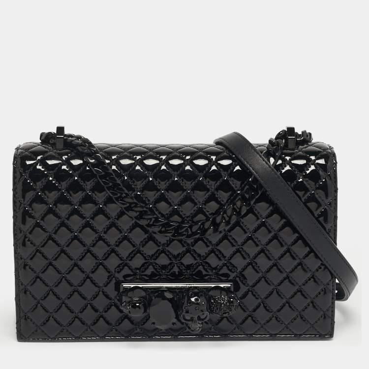 Pre Owned Alexander McQueen Black Quilted Patent Leather Four Ring Skull Shoulder Bag