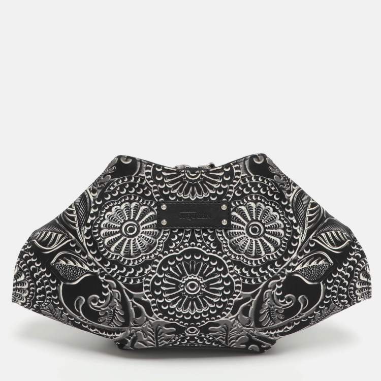 Pre Owned Alexander McQueen De Manta Black/White Printed Satin Clutch