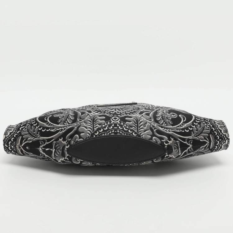 Pre Owned Alexander McQueen De Manta Black/White Printed Satin Clutch