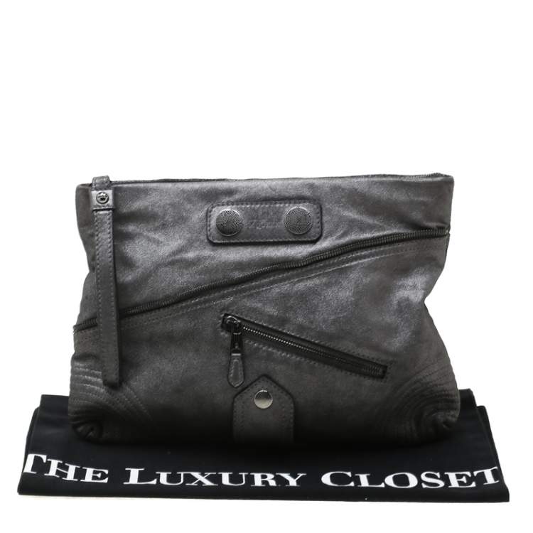 Pre Owned Alexander McQueen Metallic Grey Textured Leather Wristlet Clutch
