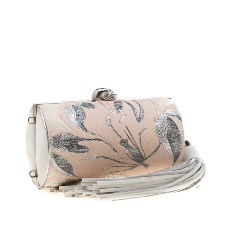 مملوكة مسبقًا Alexander McQueen Cream Floral Satin North South Chain Clutch