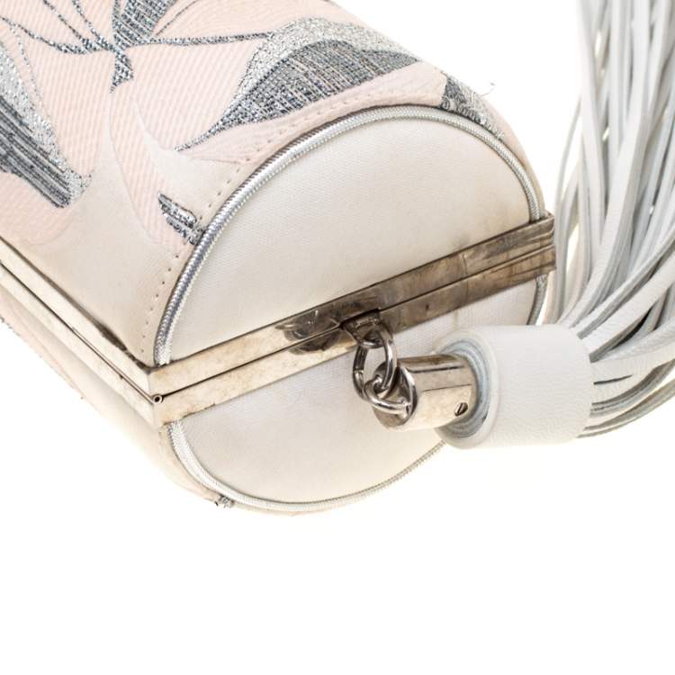 مملوكة مسبقًا Alexander McQueen Cream Floral Satin North South Chain Clutch
