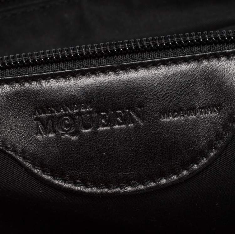 Pre Owned Alexander McQueen Black Patent and Crocodile Embossed Leather Hobo