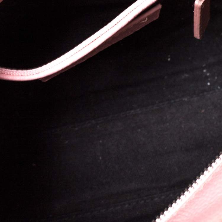 مملوكة مسبقًا Alexander McQueen Pink Pebbled Leather Mini Skull Padlock Zip Tote