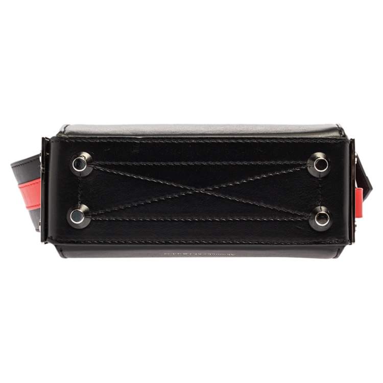 Pre Owned Alexander McQueen Black/Red Leather Box 16 Shoulder Bag