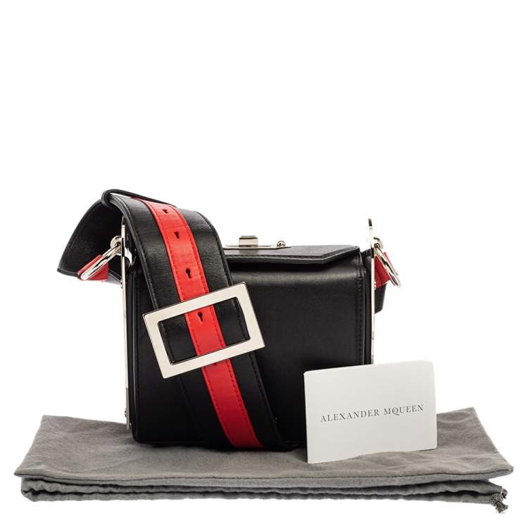 Pre Owned Alexander McQueen Black/Red Leather Box 16 Shoulder Bag