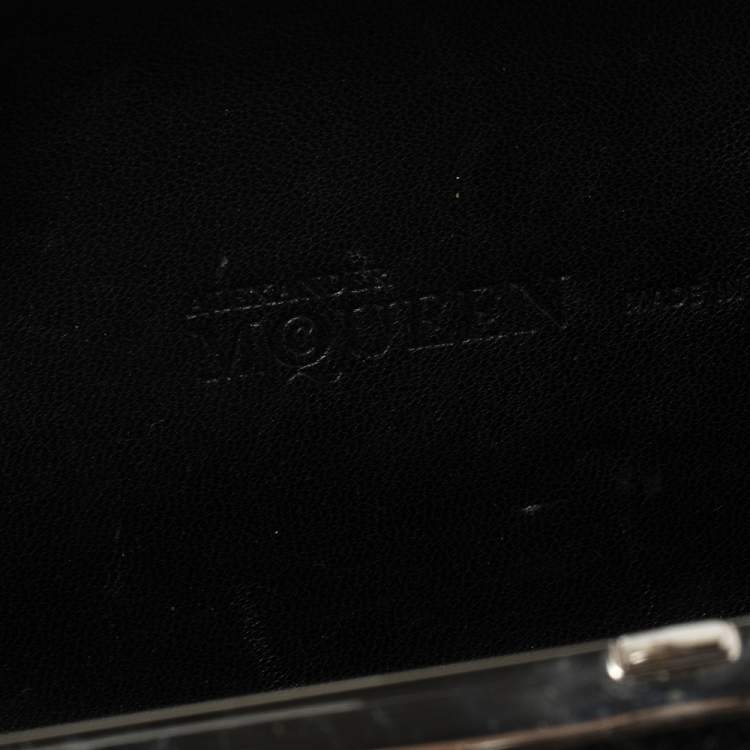 Pre Owned Alexander McQueen Black Patent Leather Skull Box Clutch
