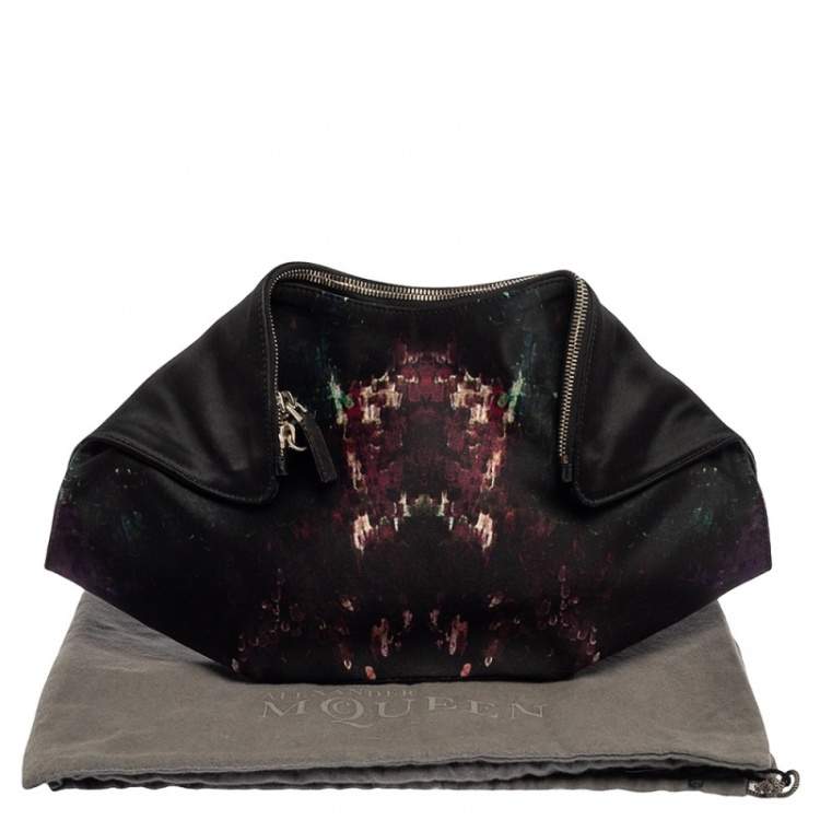 Pre Owned Alexander McQueen Multicolor Print Satin and Leather Medium De Manta Clutch