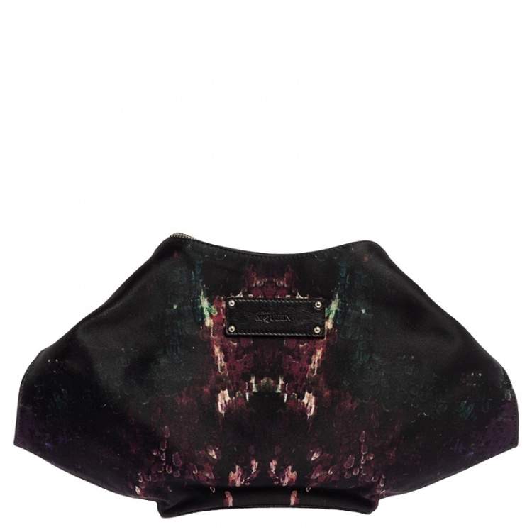 Pre Owned Alexander McQueen Multicolor Print Satin and Leather Medium De Manta Clutch
