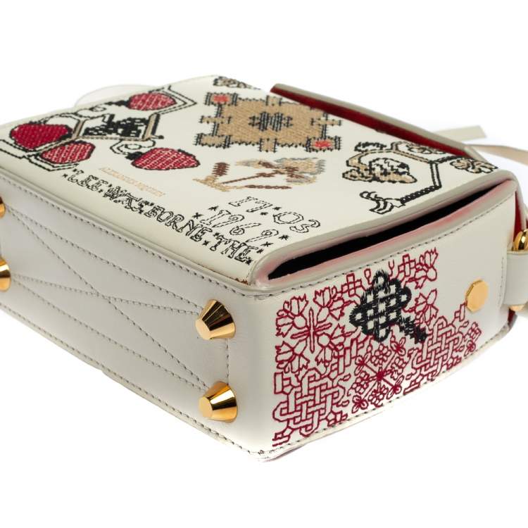 Pre Owned Alexander McQueen White Embroidered Leather Box 16 Crossbody Bag