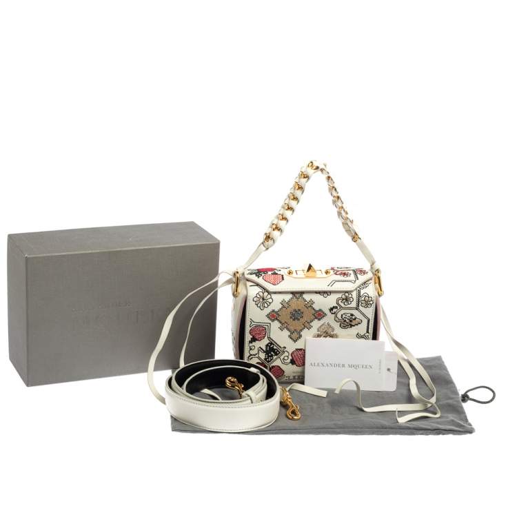 Pre Owned Alexander McQueen White Embroidered Leather Box 16 Crossbody Bag