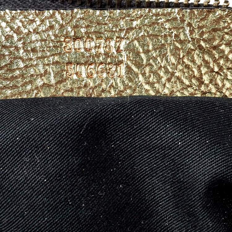 Pre Owned Alexander McQueen Gold Metallic Leather Medium De Manta Clutch