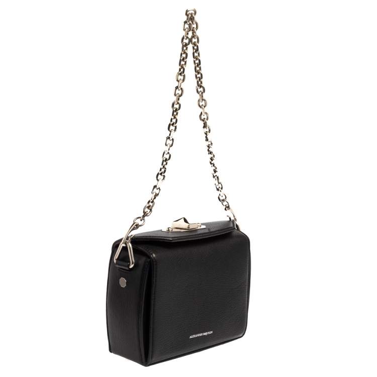 Pre Owned Alexander McQueen Black Grained Leather Box 16 Crossbody Bag