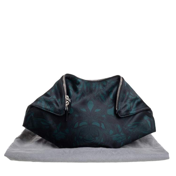 Pre Owned Alexander McQueen Black/Green Printed Fabric and Leather Medium De Manta Clutch