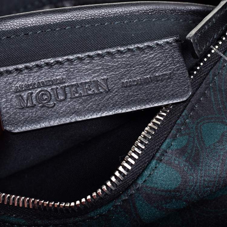 Pre Owned Alexander McQueen Black/Green Printed Fabric and Leather Medium De Manta Clutch