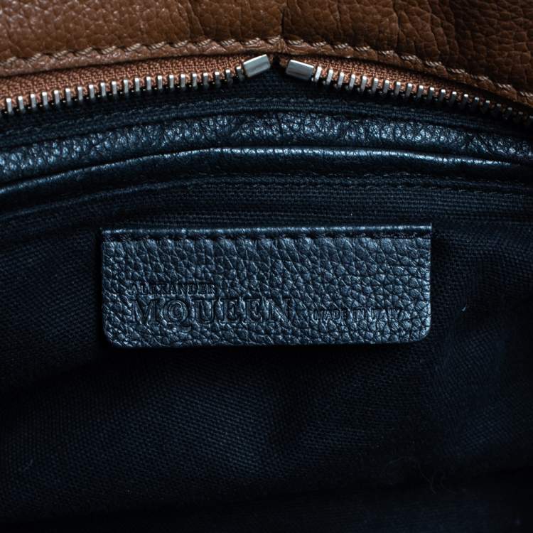مملوكة مسبقًا Alexander McQueen Brown/Black Leather Skull Padlock Satchel
