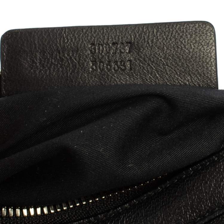 Pre Owned Alexander McQueen Black Leather Medium De Manta Clutch