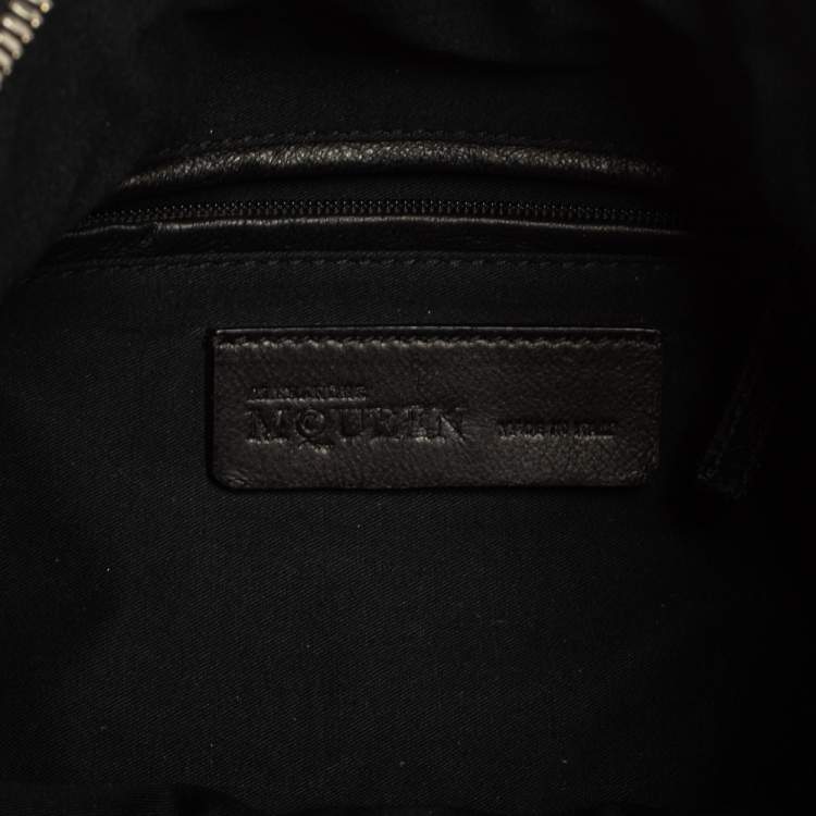 Pre Owned Alexander McQueen Black Leather Medium De Manta Clutch