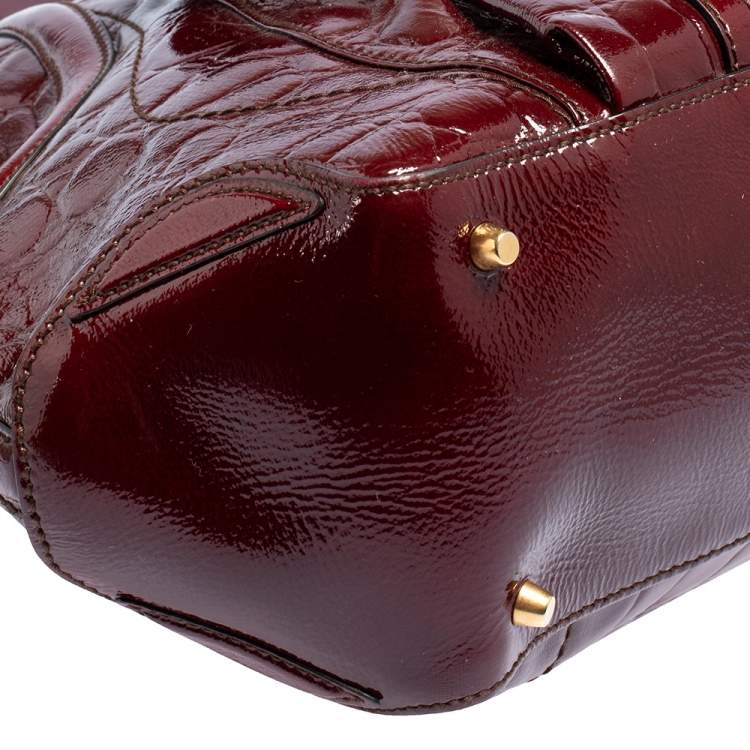 مملوكة مسبقًا Alexander McQueen Burgundy Croc Embossed Patent Leather Novak Bag