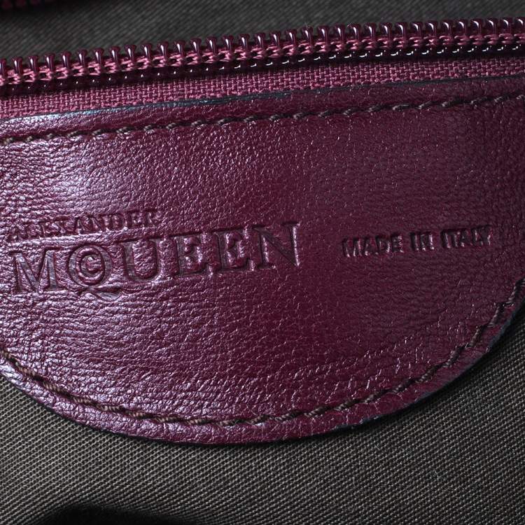 Pre Owned Alexander McQueen Burgundy Croc Embossed Patent Leather Flapper Satchel
