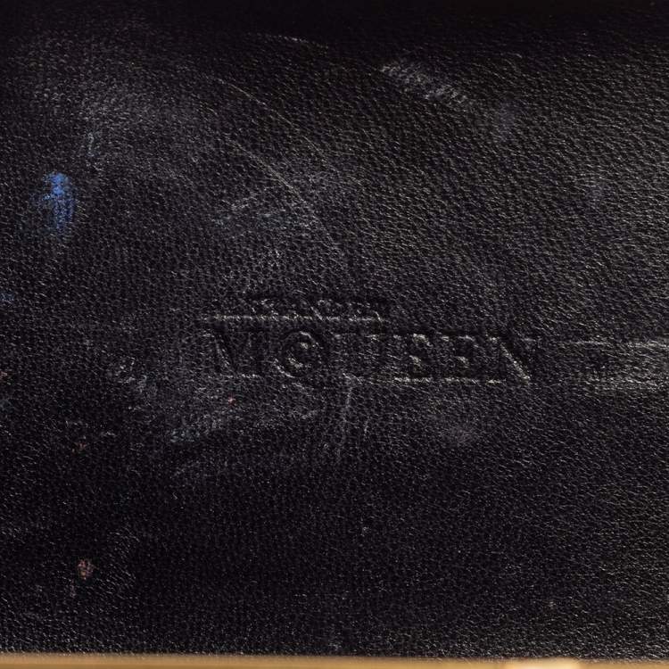 Pre Owned Alexander McQueen Black Patent Leather Skull Box Clutch