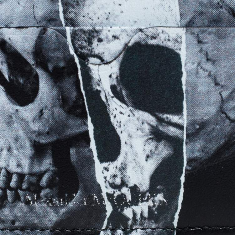 Pre Owned Alexander McQueen Black Leather Skull Print Card Holder