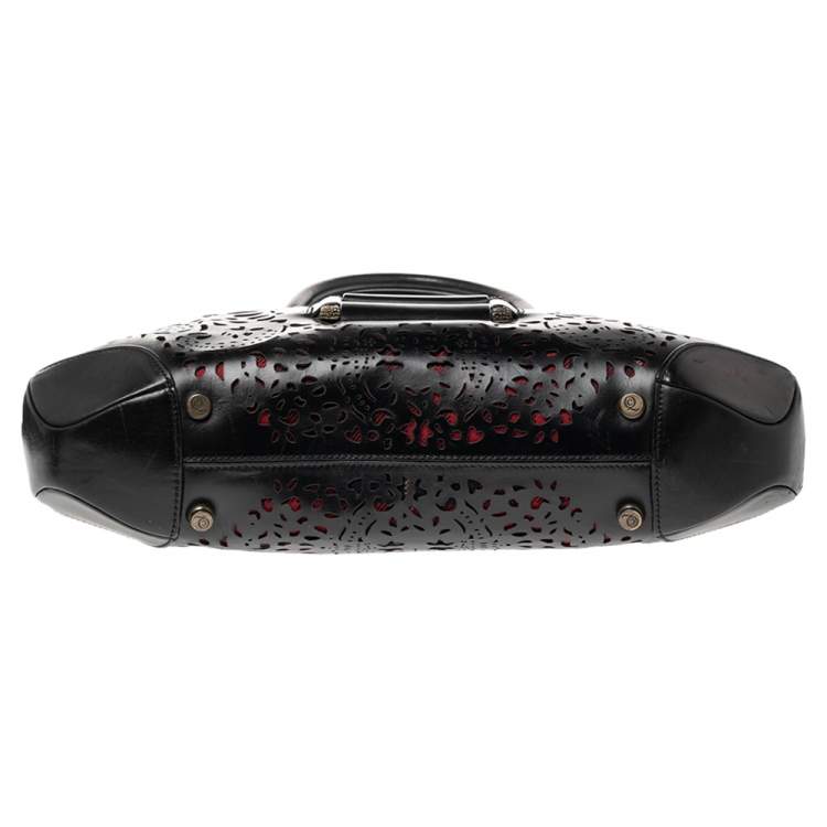 مملوكة مسبقًا Alexander McQueen Black Laser Cut Leather Satchel