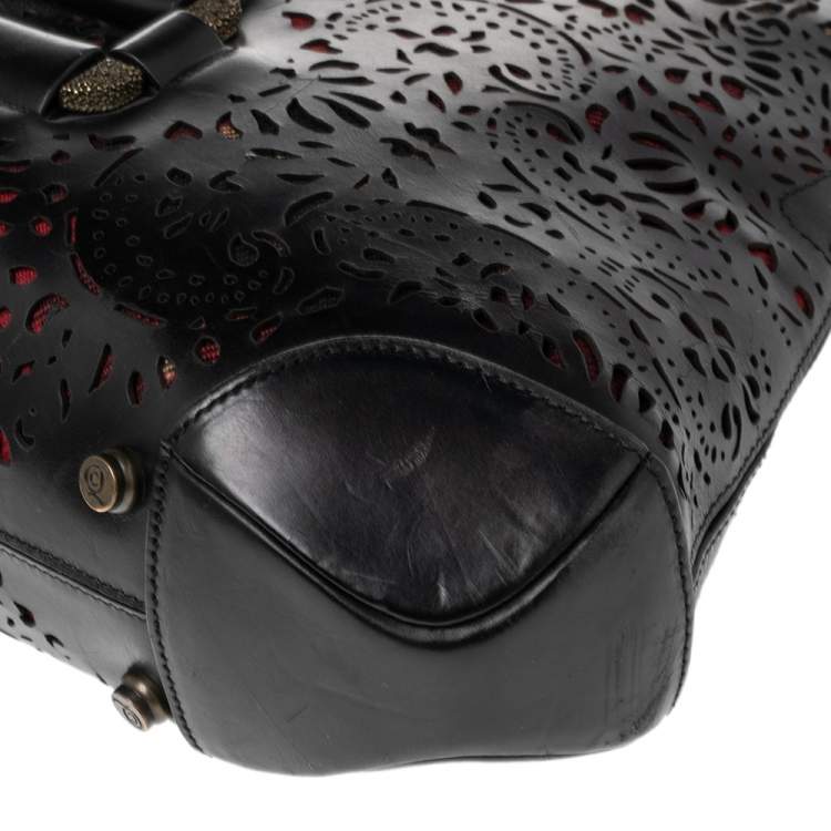 مملوكة مسبقًا Alexander McQueen Black Laser Cut Leather Satchel