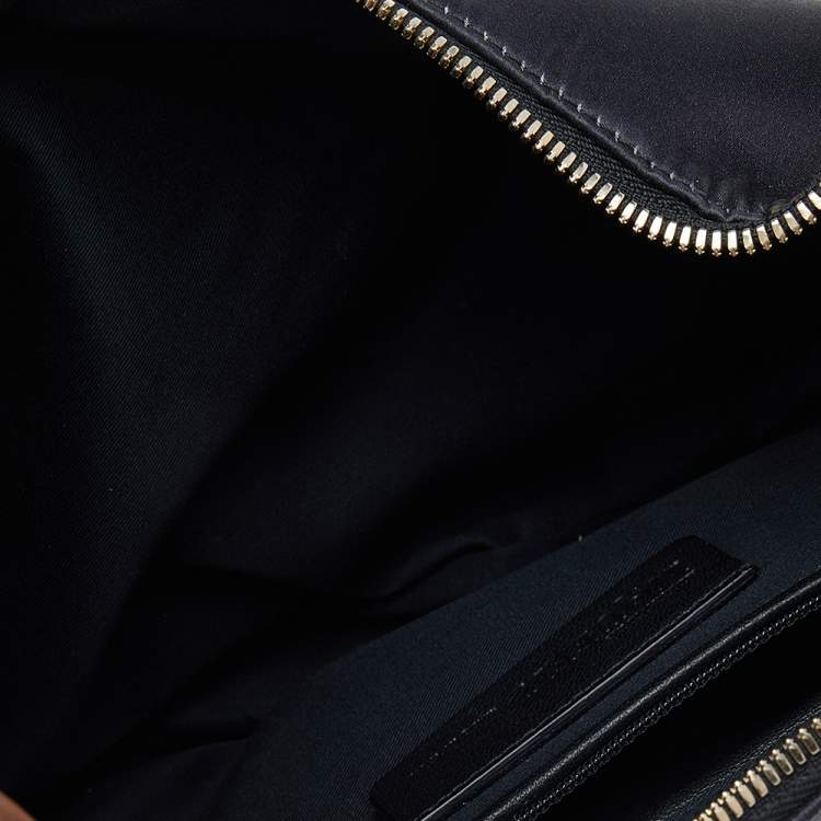 مملوكة مسبقًا Alexander McQueen Black Printed Satin De Manta Clutch