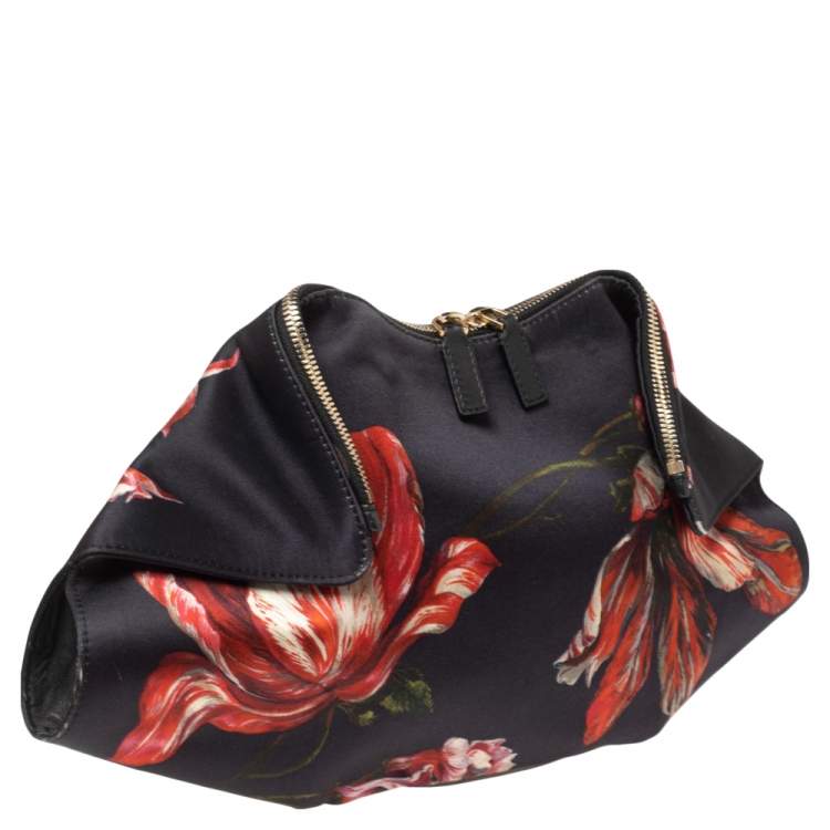 Pre Owned Alexander McQueen Black/Pink Floral Print Satin and Leather Medium De Manta Clutch