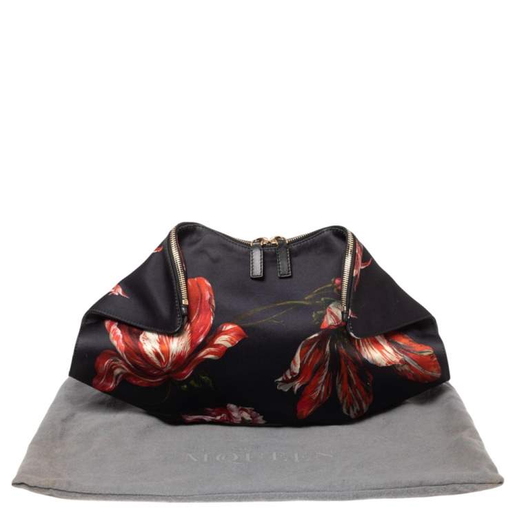 Pre Owned Alexander McQueen Black/Pink Floral Print Satin and Leather Medium De Manta Clutch
