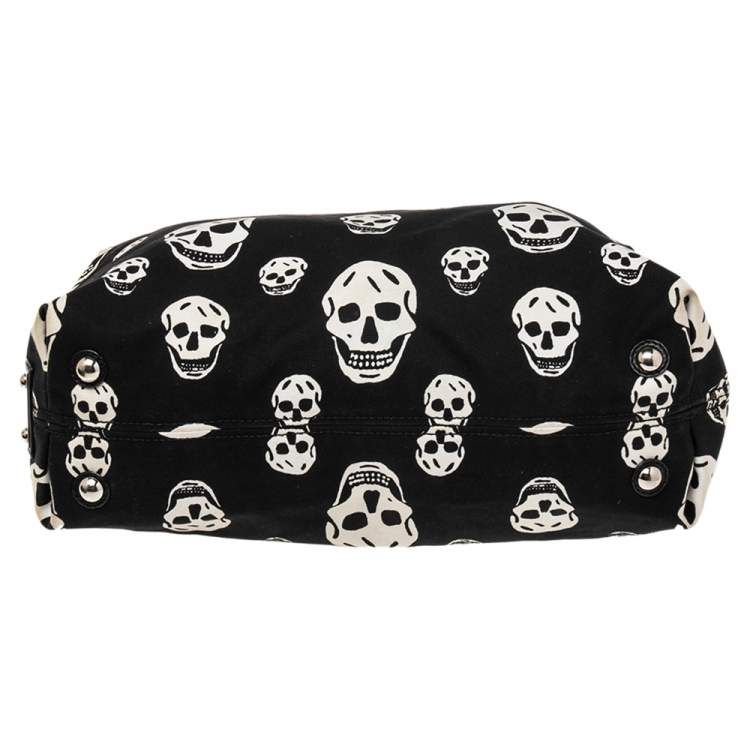 Pre Owned Alexander McQueen Black Skull Print Canvas Tote
