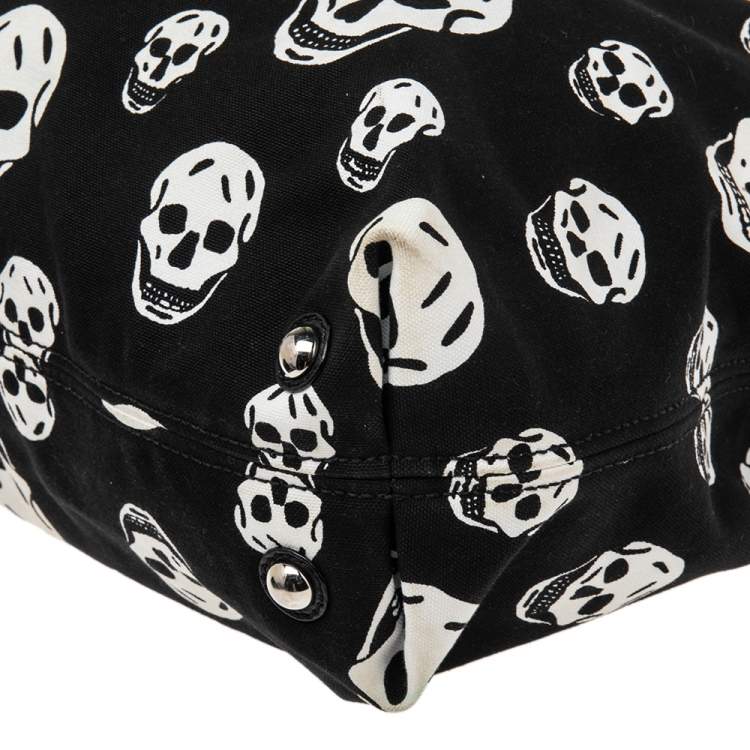 Pre Owned Alexander McQueen Black Skull Print Canvas Tote