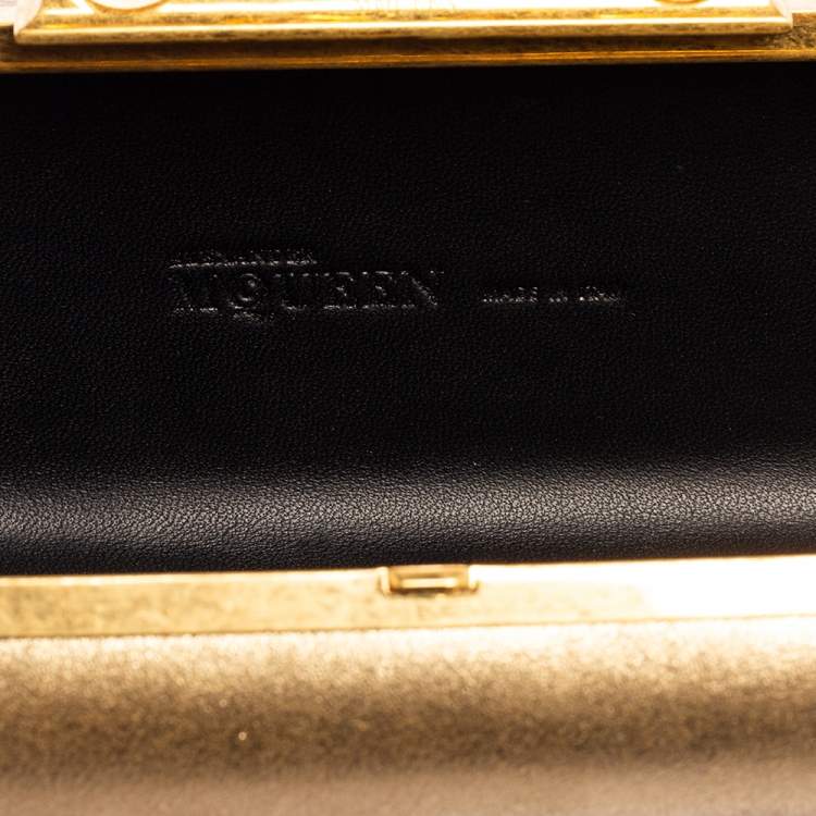 Pre Owned Alexander McQueen Metallic Gold Leather Skull Knuckle Box Clutch