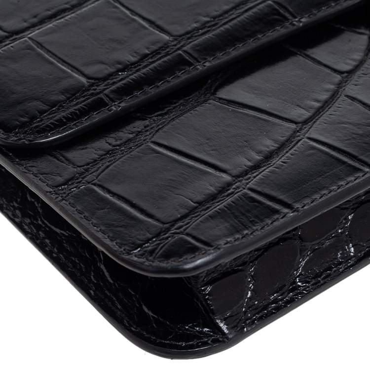 Pre Owned Alexander McQueen Black Crocodile Embossed Leather Heart Lock Clutch